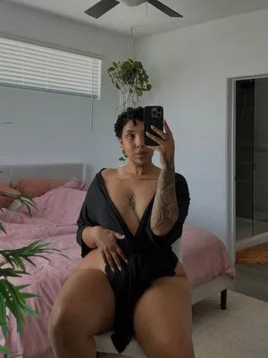 Inherbedroomm OnlyFans Leaked Free Thumbnail Picture - #iKAOeY51IV