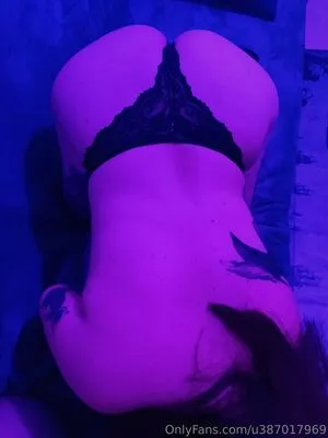 Inked Goth OnlyFans Leaked Free Thumbnail Picture - #terxOrAzz8