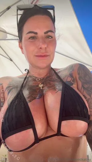 Inked Kathy OnlyFans Leaked Free Thumbnail Picture - #9yhgSmIvJd