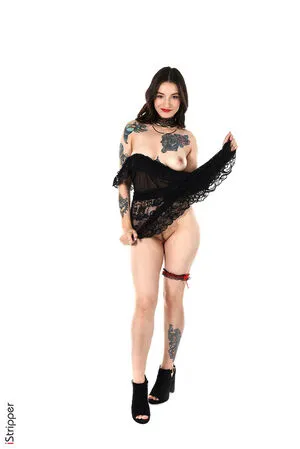 Inked Sophie OnlyFans Leaked Free Thumbnail Picture - #ad1RmPDVH1