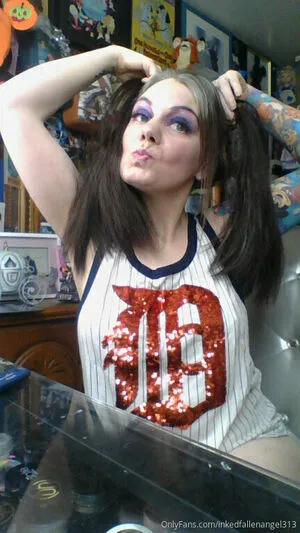 Inkedfallenangel313 OnlyFans Leaked Free Thumbnail Picture - #ffs2ud1VM1
