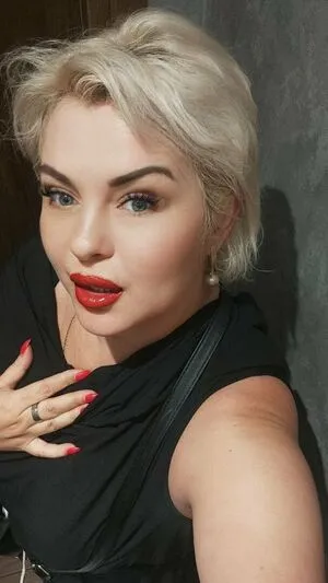 Inna Mommyy OnlyFans Leaked Free Thumbnail Picture - #s2yELRRYxL