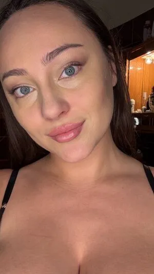 Innaluve OnlyFans Leaked Free Thumbnail Picture - #e9imltvOKl