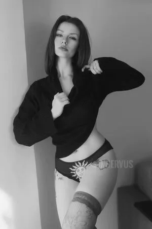 Innervus OnlyFans Leaked Free Thumbnail Picture - #0Hkhnzz73I