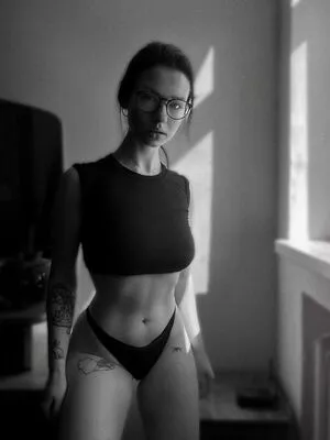 innervus OnlyFans Leaked Free Thumbnail Picture - #CanlB5X3DW