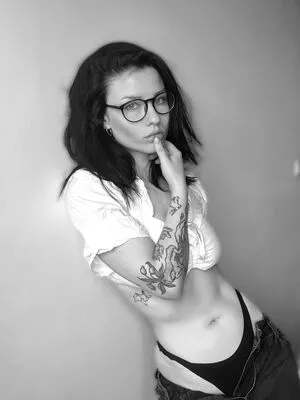 innervus OnlyFans Leaked Free Thumbnail Picture - #IkUOxgi0z9