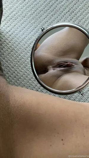 Insatiablekarla OnlyFans Leaked Free Thumbnail Picture - #7Jy4B9scGL