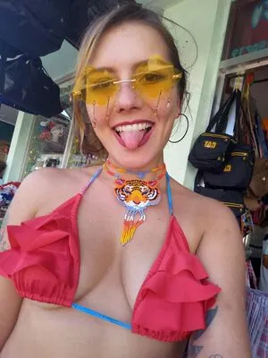 Insectizated OnlyFans Leaked Free Thumbnail Picture - #QbCkeSf8RF