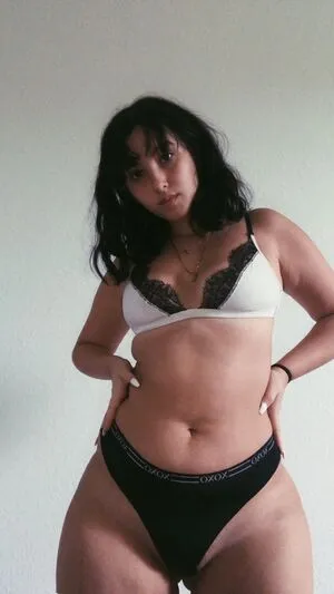 Instantvogue OnlyFans Leaked Free Thumbnail Picture - #8YVD6K9aTc