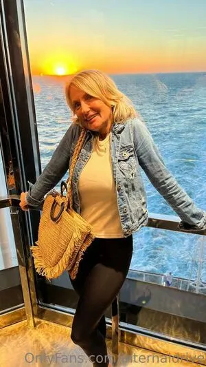 Internaldrive Dianne OnlyFans Leaked Free Thumbnail Picture - #dsxwkeS5AT
