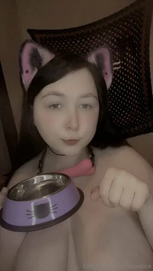 Intoxalice OnlyFans Leaked Free Thumbnail Picture - #36wBEM0gh0