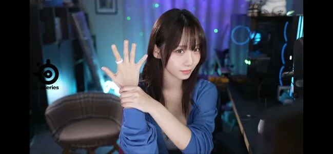 Iorimoe Five OnlyFans Leaked Free Thumbnail Picture - #a8ar17Ugk9