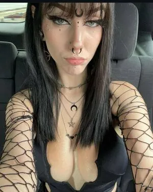 Ipukeglitter420 OnlyFans Leaked Free Thumbnail Picture - #dnbKz54mVa