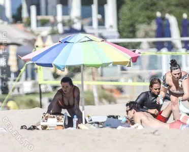 Ireland Baldwin OnlyFans Leaked Free Thumbnail Picture - #4Qx7HdTDmt