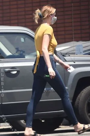 Ireland Baldwin OnlyFans Leaked Free Thumbnail Picture - #x7uKsxGUao