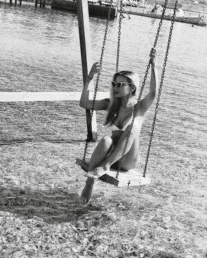 Irem Derici OnlyFans Leaked Free Thumbnail Picture - #0d73oA9lsi