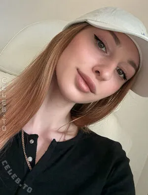 Irina Fox OnlyFans Leaked Free Thumbnail Picture - #8vcjp8iWN5