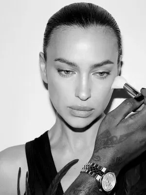 Irina Shayk OnlyFans Leaked Free Thumbnail Picture - #1dTte51CT7