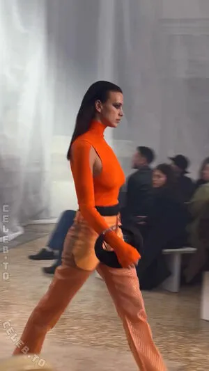 Irina Shayk OnlyFans Leaked Free Thumbnail Picture - #1z4EwCmpBk