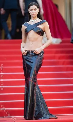 Irina Shayk OnlyFans Leaked Free Thumbnail Picture - #2LeyvDJLNR