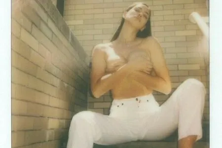 Irina Shayk OnlyFans Leaked Free Thumbnail Picture - #4L1ffn4N5C
