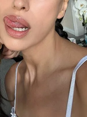 Irina Shayk OnlyFans Leaked Free Thumbnail Picture - #80QQWxlY6D