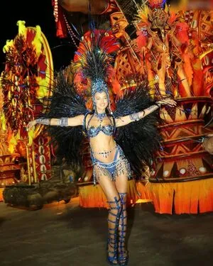 Irina Shayk OnlyFans Leaked Free Thumbnail Picture - #C0JpojmU4W