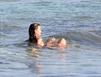 Irina Shayk OnlyFans Leaked Free Thumbnail Picture - #CogF1LbedH