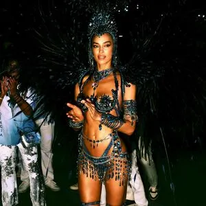 Irina Shayk OnlyFans Leaked Free Thumbnail Picture - #KDqPahdxU2