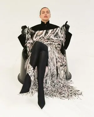 Irina Shayk OnlyFans Leaked Free Thumbnail Picture - #LI6FP9l49E