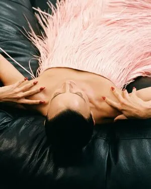 Irina Shayk OnlyFans Leaked Free Thumbnail Picture - #LdAcAzogOI