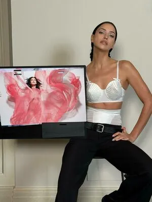 Irina Shayk OnlyFans Leaked Free Thumbnail Picture - #Noyu8fIXDD