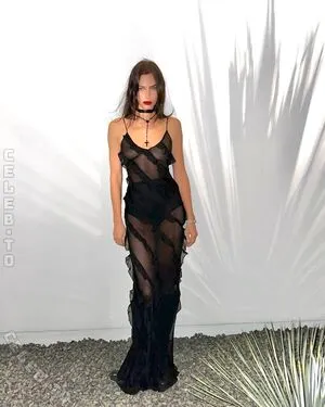 Irina Shayk OnlyFans Leaked Free Thumbnail Picture - #O6cbfRH63v