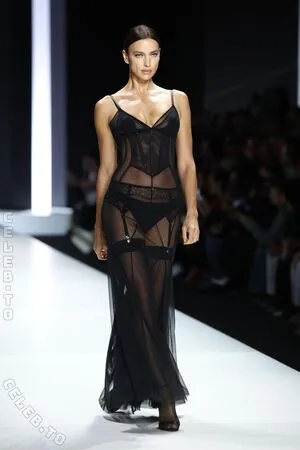Irina Shayk OnlyFans Leaked Free Thumbnail Picture - #OiJD9kWYAR