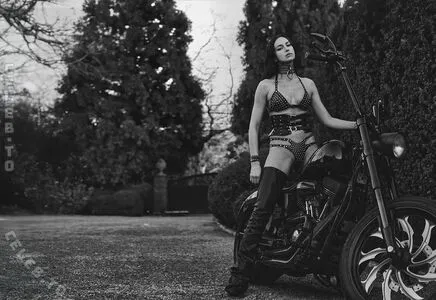 Irina Shayk OnlyFans Leaked Free Thumbnail Picture - #aqTUDuTyg2