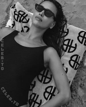 Irina Shayk OnlyFans Leaked Free Thumbnail Picture - #cDRAc7k8Dg