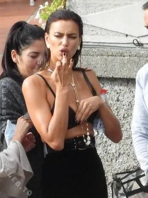 Irina Shayk OnlyFans Leaked Free Thumbnail Picture - #fzRkDRWOBX