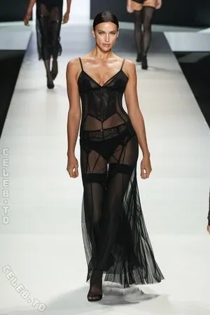 Irina Shayk OnlyFans Leaked Free Thumbnail Picture - #hKqkzWUg83