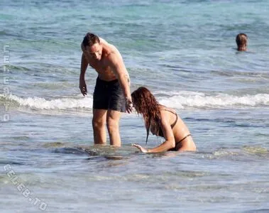 Irina Shayk OnlyFans Leaked Free Thumbnail Picture - #odw7z3FS9m