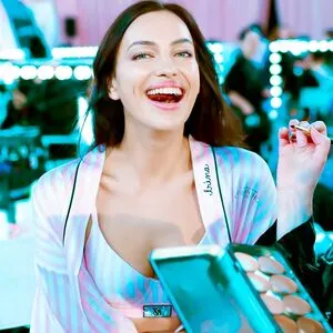 Irina Shayk OnlyFans Leaked Free Thumbnail Picture - #s7XLQ5fm4E