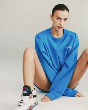 Irina Shayk OnlyFans Leaked Free Thumbnail Picture - #xnYOGYjV0V