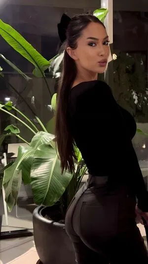 Irinavakarov OnlyFans Leaked Free Thumbnail Picture - #fsc9NECr4U