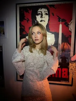 Iris Apatow OnlyFans Leaked Free Thumbnail Picture - #8Rl7OtoVwR