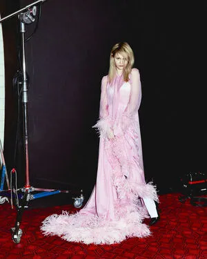 Iris Apatow OnlyFans Leaked Free Thumbnail Picture - #9CAwJA562c