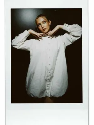 Iris Apatow OnlyFans Leaked Free Thumbnail Picture - #MntQDjbGWX