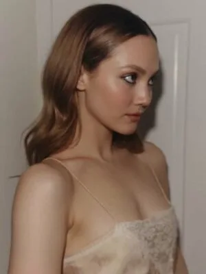 Iris Apatow OnlyFans Leaked Free Thumbnail Picture - #NkgxP42UON