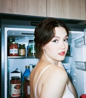 Iris Apatow OnlyFans Leaked Free Thumbnail Picture - #be1Hxr4rZP