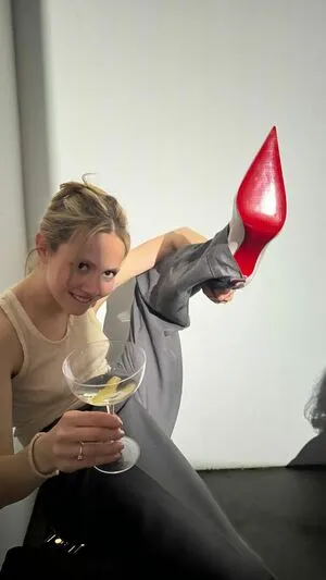 Iris Apatow OnlyFans Leaked Free Thumbnail Picture - #gvkTPx6Frs