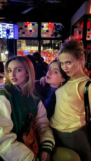 Iris Apatow OnlyFans Leaked Free Thumbnail Picture - #qcrFMXmqw9