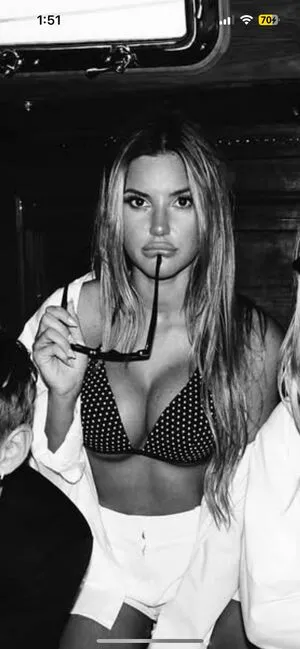 Iris Kendal OnlyFans Leaked Free Thumbnail Picture - #c7mmiRE9Gf